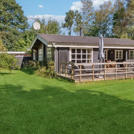 Дом отдыха A Cozy Home In Samso With 3 Bedrooms