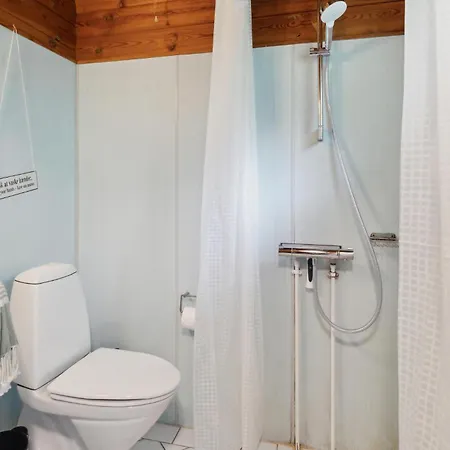 A Cozy Home In Samso With 3 Bedrooms Дом отдыха